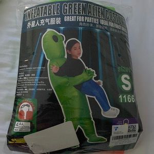 Ch. sm battery operated alien abduction costume